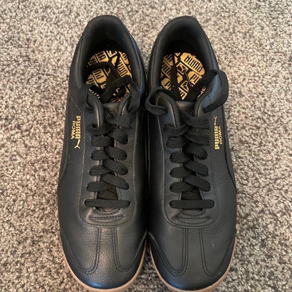 New Puma Sneakers - men’s size 10 (EU 43). All black.